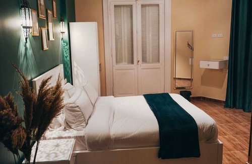 Downtown Cairo Hotel | Cozy feel-like home hotel near to everything a tourist need