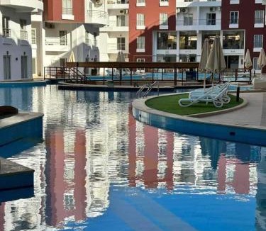 Al Ahyaa Apartment | Cozy one bedroom apartment in AquaPalms resort