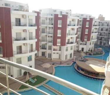 Al Ahyaa Apartment | Cozy one bedroom apartment in AquaPalms resort
