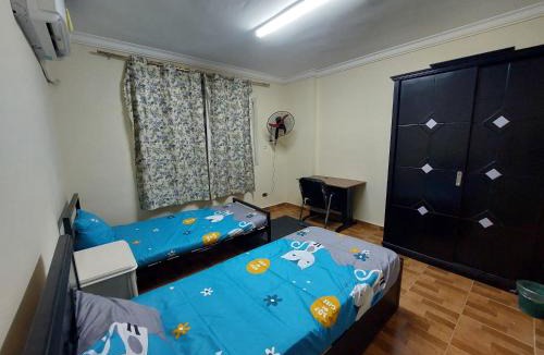 Nasr City House | Cozy Private Room in Waha City - 15 Mins to Cairo Airport