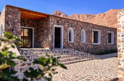 St. Catherine House | Dar Katrine