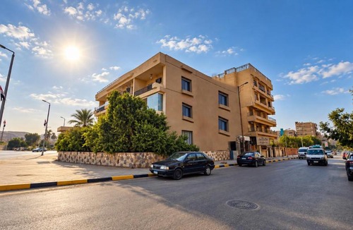 Al Haram House | Dar Pyramids Boutique