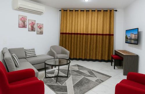 Al-Manasrah Ski Chalet | Dive into Relaxation at Porto Said