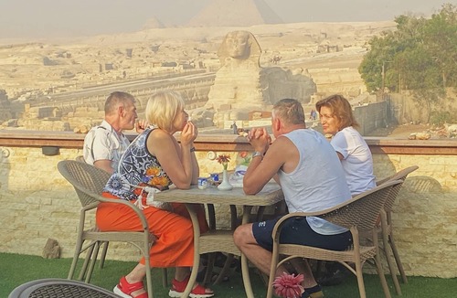 Oula House | Double Room with Balcony Pyramids View