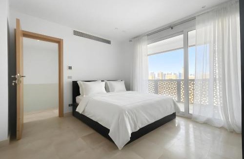 El Gouna Ski Chalet | El Gouna Luxury Duplex house on the pool