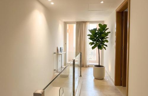El Gouna Ski Chalet | El Gouna Luxury Duplex house on the pool