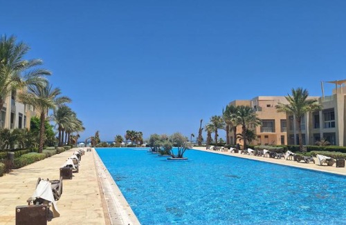 El Gouna Apartment | El Gouna Mangroovy 2BR Penthouse, Beach Access, Pool & Sea Views & Private Rooftop Terrace