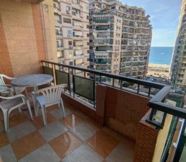 Al-Muntazah Apartment | el mandra beach