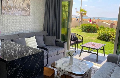Al-Muntazah Apartment | El Zahraa group Ultra Lux ground floor first row,2 bedrooms with passes for Gates and 5 pass to private beach from May till end of October Maamoura Beach شاليه الترا لوكس صف اول غرفتين و صاله مع كارنيهات شاطىء خاص من مايو لاخر اكتوبر للعائلات