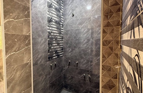 Aswan Apartment | Elegant 1-Bedroom Luxury Apartment Near the Nile & Tourist Aswan Attractions