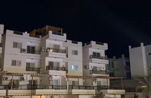 Ras Nasrani Apartment | Evizoom
