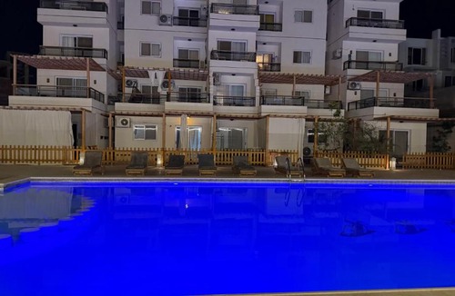 Ras Nasrani Apartment | Evizoom