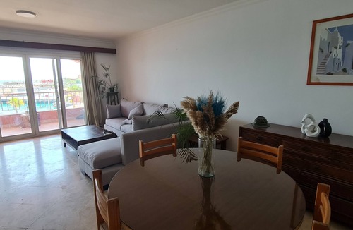Sakkala Apartment | Family-Ready 2BR Home! Secured Resort, Pool Access & Full Kitchen.