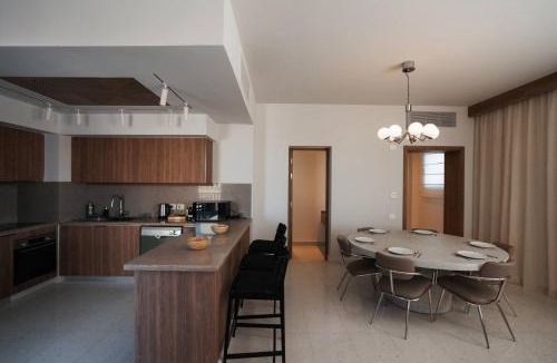 El Gouna Apartment | Fanadir Marina Plunge Pool & Sea View