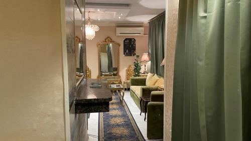 Heliopolis Apartment | Fancy apartment private entrance close to airport