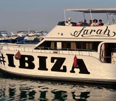 Ras Sudar Boat Rental | Farah Yacht