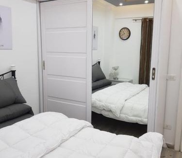 El Hadaba Apartment | Flat 01 bed room. Sea Street. Hadaba Area.