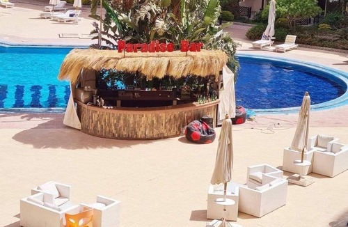 Corniche Road-Dahar Ski Chalet | Florenza Khamsin K203 Hurghada
