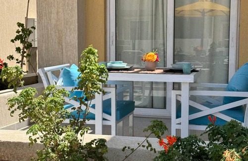 Sahl Hasheeh Apartment | G02 Bay Village studio | Balcony | Poolside