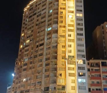 Ar-Raml 1 Apartment | Gleem Sea View 13