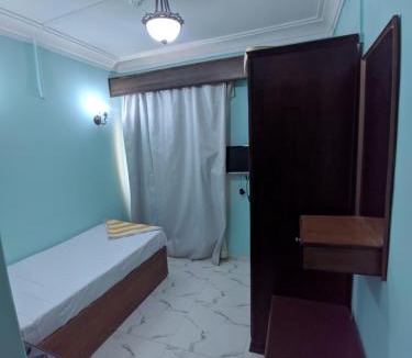 Sheraton Road -Sakkala Hotel | Golf Hotel