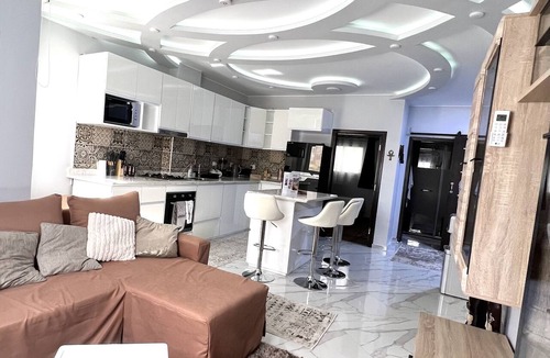 Sakkala Apartment | GRACELAND - Spacious 2 Bedroom Apartment - Near Marina & Orange Beach