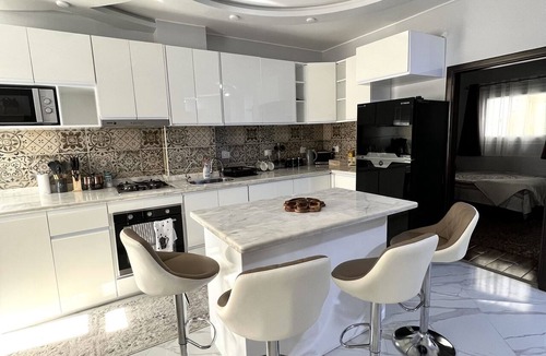 Sakkala Apartment | GRACELAND - Spacious 2 Bedroom Apartment - Near Marina & Orange Beach