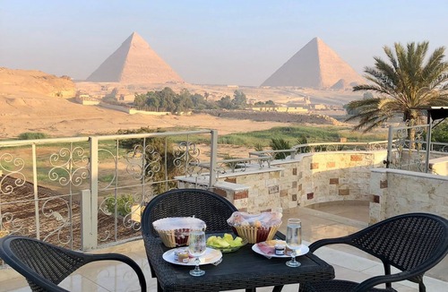 Kafrat al Jabal Bed & Breakfast | Great sun pyramids inn