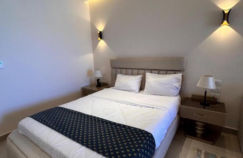 Sidi Abd El-Rahman House | Hacienda Bay 2BR Cabin with Lagoon Sea View