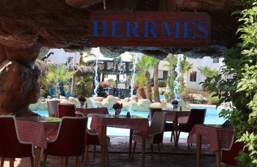 El Hadaba Hostel | Herrmes Hostel اجانب فقط