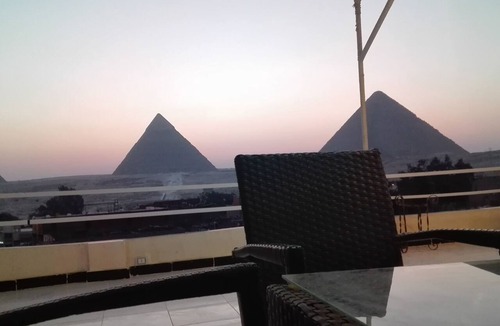 Al Haram House | Horus Guest House Pyramids View B&B