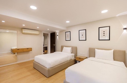 Zamalek Apartment | Huge 5BR Zamalek Duplex 11 Beds Central Area