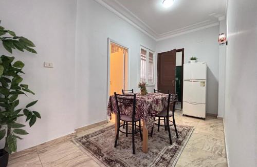 Downtown Cairo Apartment | La Casa del sol Downtwon Cairo