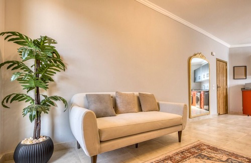 New Cairo Apartment | Lotus Escape | Bright 1BR Apt w/Balcony | Travelholic Stays