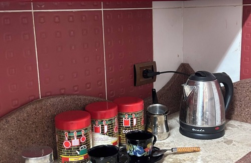 Nasr City Apartment | Lovely 2-bedroom apartment with AC in Cairo near the airport at Nasr City