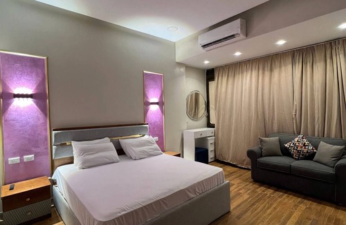 Qasr an-Nil Hostel | Lucky Hostel