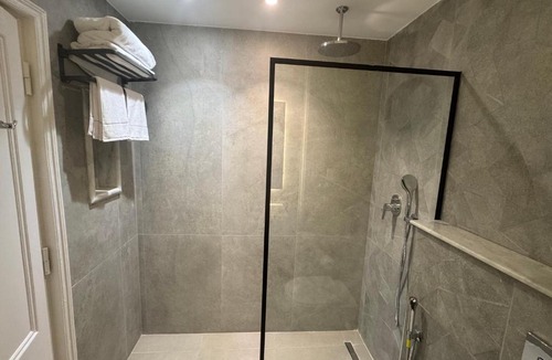 Agouza Apartment | Luxury 3-Bedroom Apartment with Garden View & Private Balcony