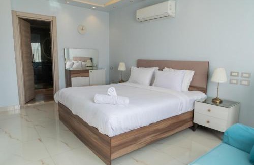 Oula Apartment | Luxury Duplex with Breathtaking Nile View