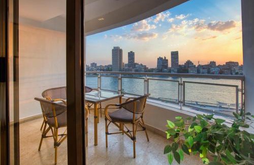 Downtown Cairo Apartment | Luxury Living with Full Nile Views New 4BR Gem Arkadia