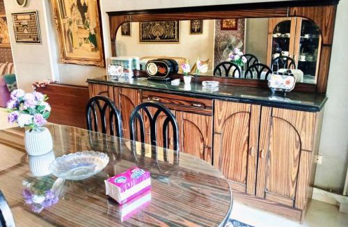 As-Sayidah Zaynab Apartment | Luxury Scenic 3BR Residence in Downtown