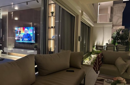 Port al-Basal Ski Chalet | Marassi Marina 2BDR Luxery Modern Style pool View