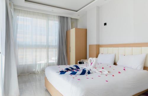 Village Road Hotel | MinaLand Resort