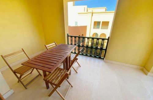 El Gouna Apartment | Minimal & Central 1BDR Apt Abu Tig Marina