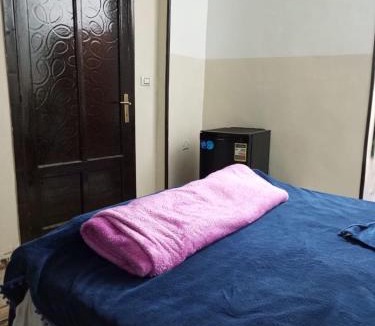Kafrat al Jabal Bed & Breakfast | Moon light pyramids view