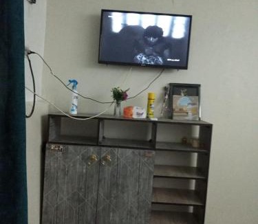 Kafrat al Jabal Bed & Breakfast | Moon light pyramids view