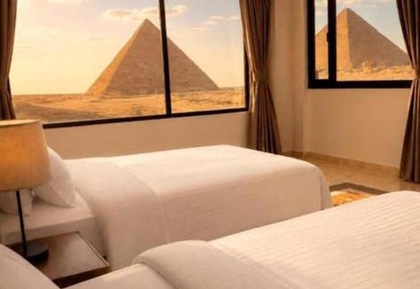 Giza Hostel | New Villa Hathor pyramids view