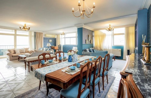 Maadi Apartment | nile & pyramid view Fancy Othman Khan