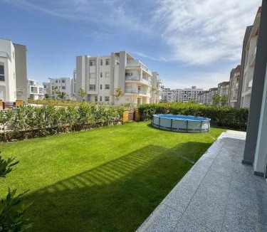 Marina El Alamein Ski Chalet | North square 160m chalet with garden &private pool