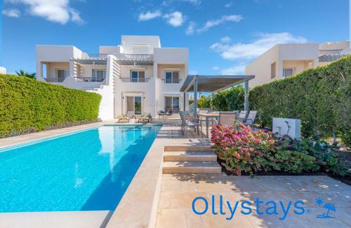 El Gouna Villa | Ollystays Luxury 4BR Villa, Heated Pool, Joubal Lagoon View !