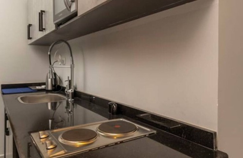 Cairo Apartment | One-bedroom apartment | 15 mins from airport | 1free breakfast | premium service |responsive host